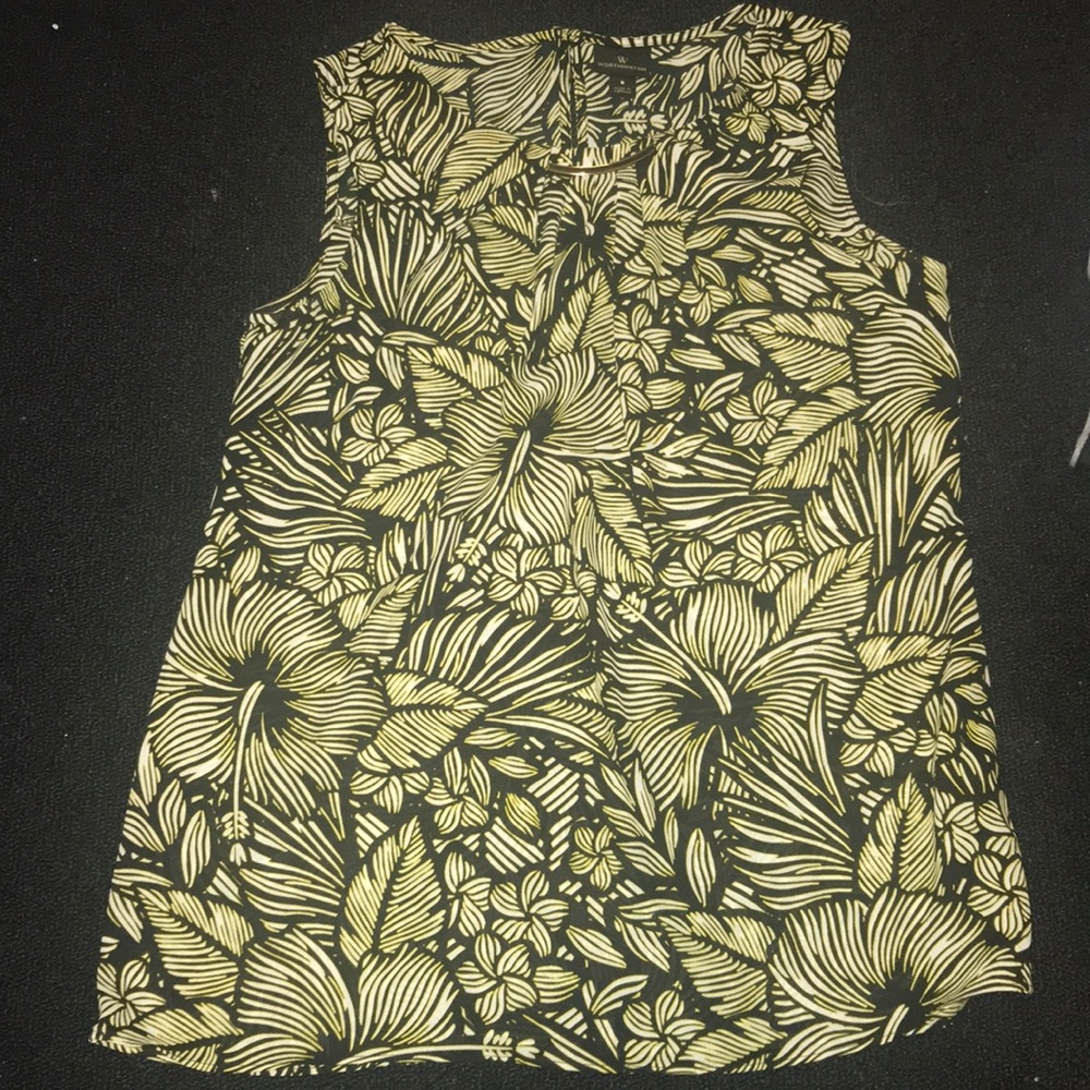 Worthington women’s sleeveless floral blouse S